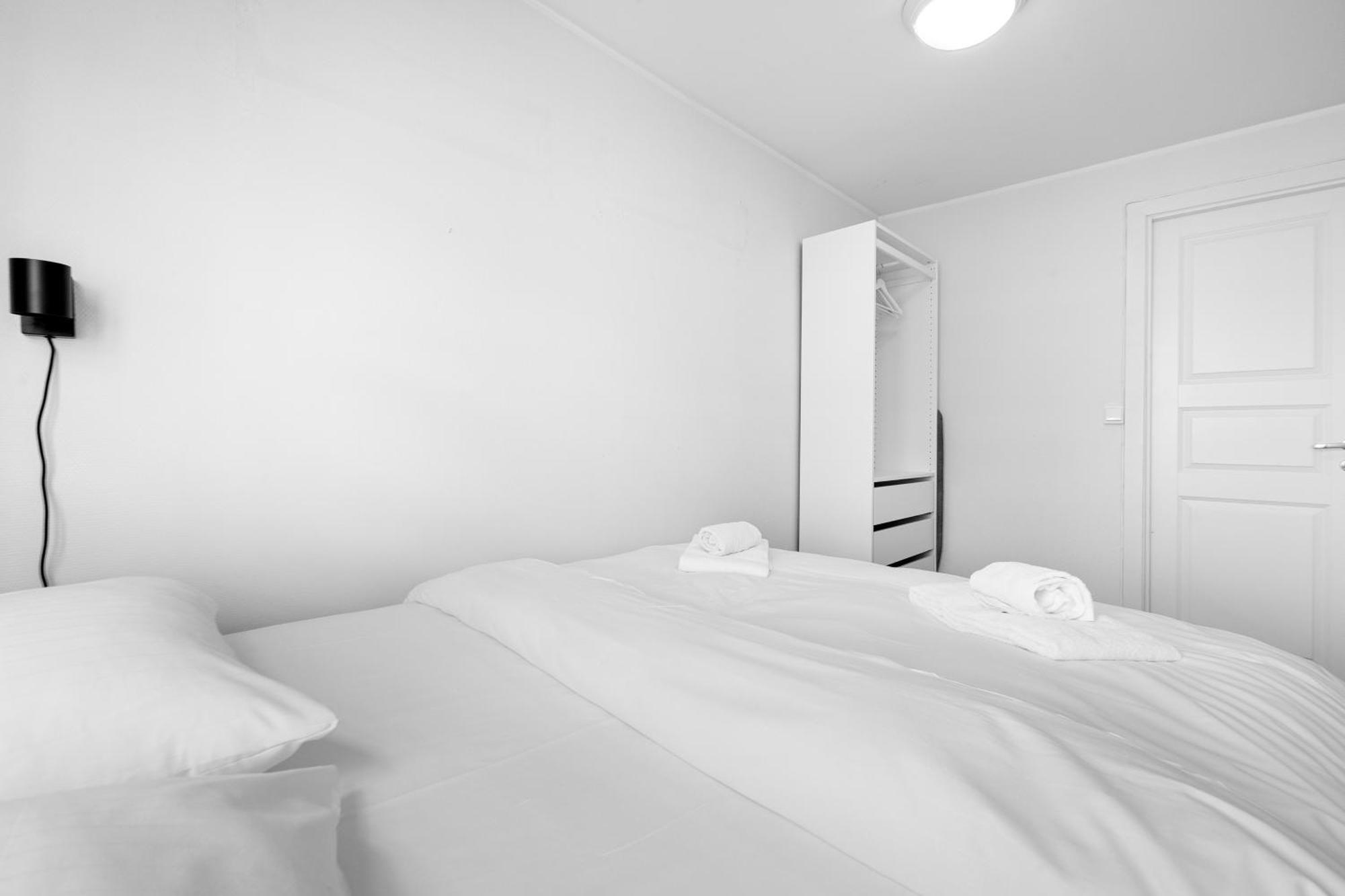 Homerentals Apartments - Behind Bryggen & Historic Cobblestone Streets - 2 Floor Renovated From February 2025 Bergen Esterno foto